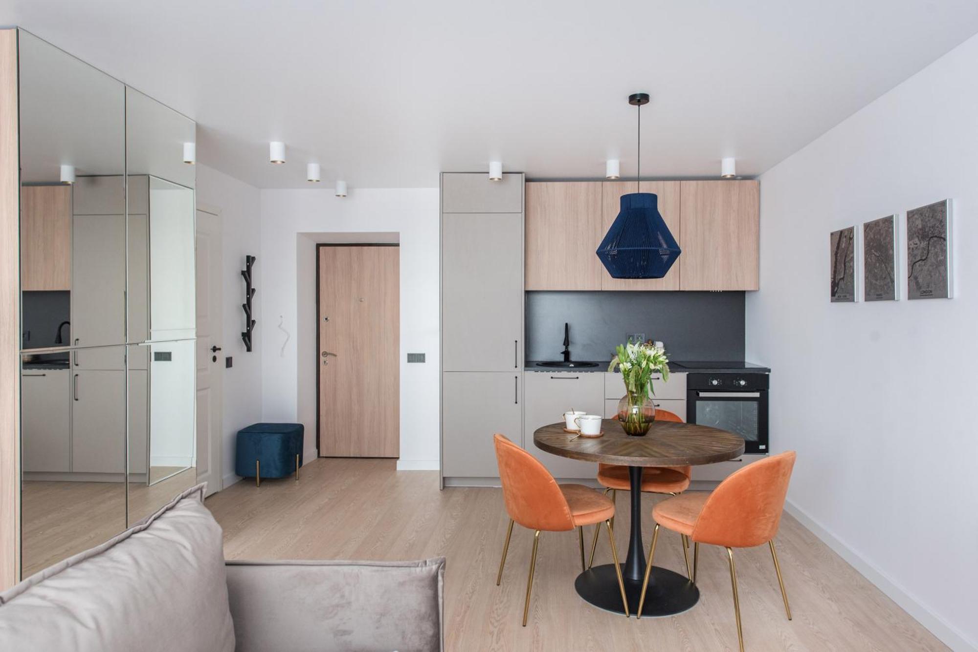 Near Gates Of Dawn / Modern 1 Bedroom / W/netflix *