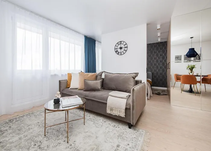 Near Gates Of Dawn / Modern 1 Bedroom / W/Netflix